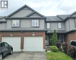 216 Featherstone Crescent in Kitchener, ON - Building Photo