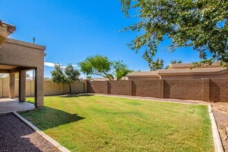 14094 W Edgemont Ave in Goodyear, AZ - Building Photo - Building Photo