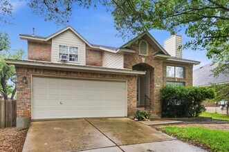 5801 Marchmont Ln in Austin, TX - Building Photo - Building Photo