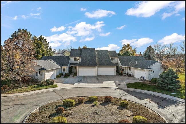 5541 S Adonis Pl in Boise, ID - Building Photo - Building Photo