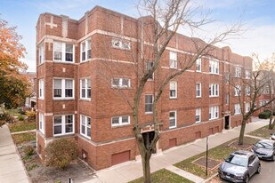 1401-1409 W Rosemont Ave Apartments