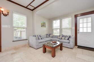 135 5th St in Sugar Land, TX - Building Photo - Building Photo
