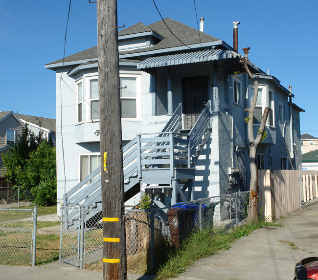 563-567 S 30th St in Richmond, CA - Building Photo - Building Photo