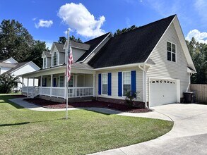 304 Chisholm Trail in Jacksonville, NC - Building Photo - Building Photo