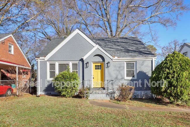 property at 2616 Northview Ave