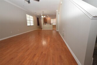 4901 Elizabeth Anne Cir in Tampa, FL - Building Photo - Building Photo
