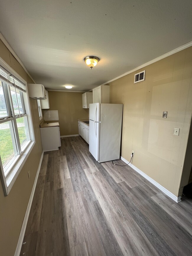 25 SE 250th Rd in Warrensburg, MO - Building Photo - Building Photo