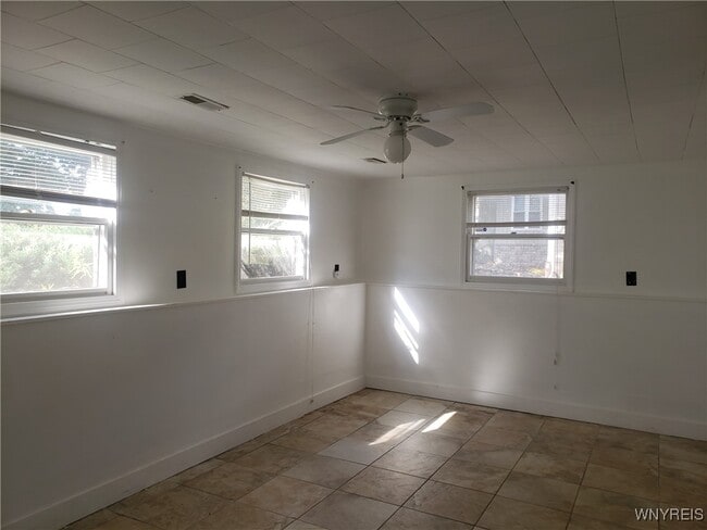 property at 3707 Horan Rd