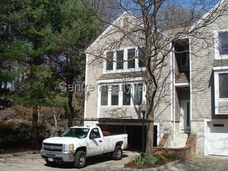 51 Jackson St, Unit D