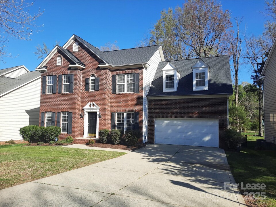 6217 Chavel Ln in Charlotte, NC - Building Photo