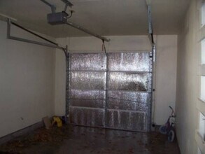126 N Peck Dr in Independence, MO - Building Photo - Building Photo