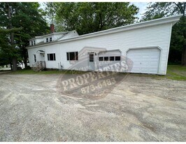 2 Gritty Ln in Waterville, ME - Building Photo