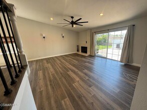 717 N Hudspeth Ave in Simi Valley, CA - Building Photo - Building Photo