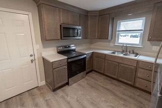 3710 Weymeyer Dr in Columbia, MO - Building Photo - Building Photo