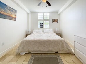 1900 Van Buren St in Hollywood, FL - Building Photo - Building Photo