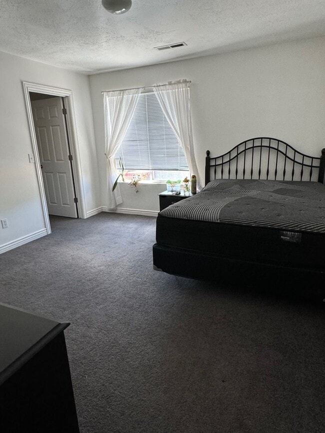 161 E 70 S in Cedar City, UT - Building Photo - Building Photo
