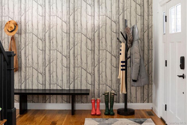 46 Will Tremper Dr in Rhinebeck, NY - Building Photo - Building Photo