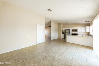 10831 West Campbell Ave in Phoenix, AZ - Building Photo - Building Photo