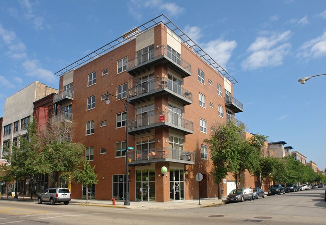 1130 W Madison St
