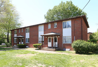 Parkside Apartments in Meriden, CT - Foto de edificio - Building Photo