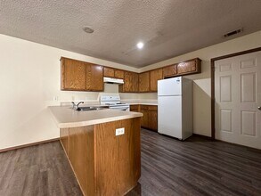 1060 Farley Cir in Greenwood, AR - Building Photo - Building Photo