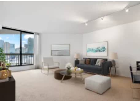 property at 754 N Dearborn St