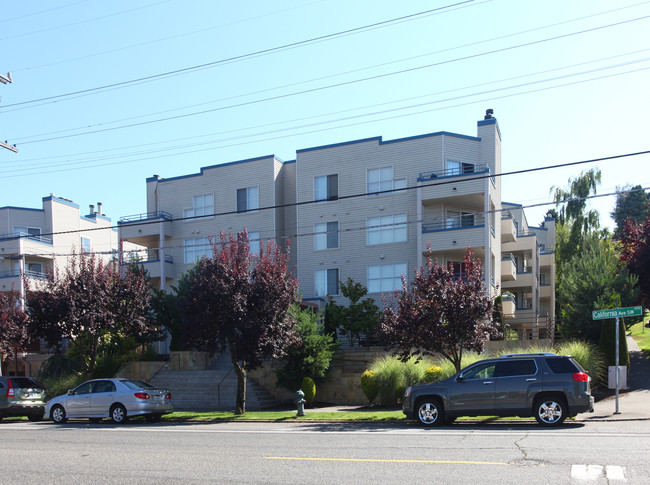 Watermarke Apartments in Seattle, WA - Building Photo - Building Photo