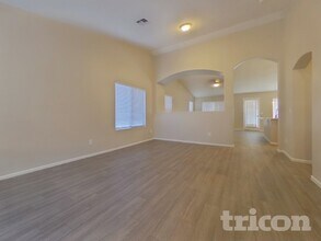 5334 N Ormondo Way in Litchfield Park, AZ - Building Photo - Building Photo