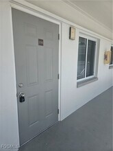 2590 First St in Ft. Myers, FL - Building Photo - Building Photo