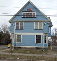 362 W Gray St in Elmira, NY - Building Photo