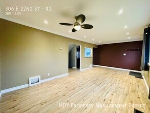 306 E 22nd St in Hamilton, ON - Building Photo - Building Photo