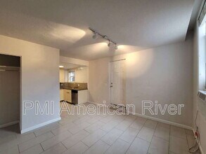 1716 Capitol Ave in Sacramento, CA - Building Photo - Building Photo