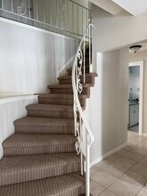 3550 Kings Point Dr in Troy, MI - Building Photo - Building Photo