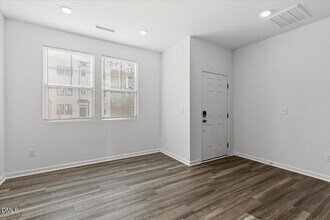 1504 Crescent Townes Wy in Raleigh, NC - Building Photo - Building Photo