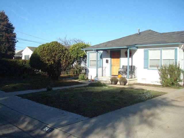 241 Lerwick Drive - Monterey in Monterey, CA - Building Photo - Building Photo