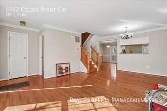 6562 Kelsey Point Cir in Alexandria, VA - Building Photo - Building Photo