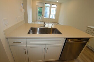 159 Allston St in Cambridge, MA - Building Photo - Building Photo