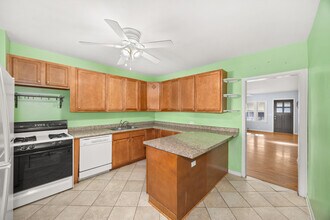 1232 Elgin Ave in Forest Park, IL - Building Photo - Building Photo