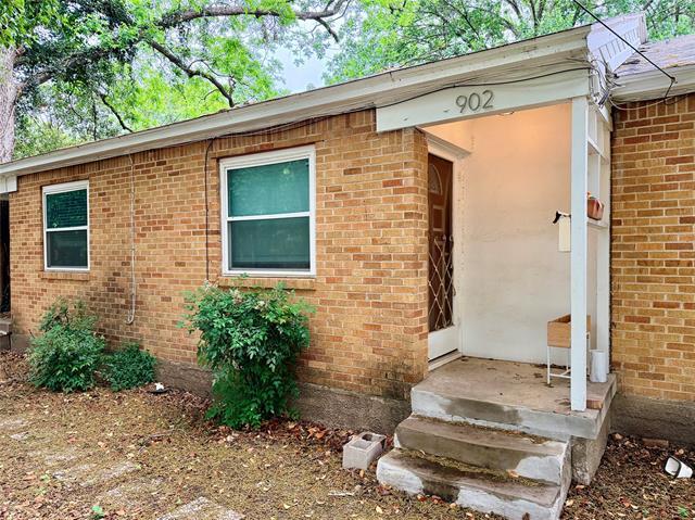 property at 902 Denton St