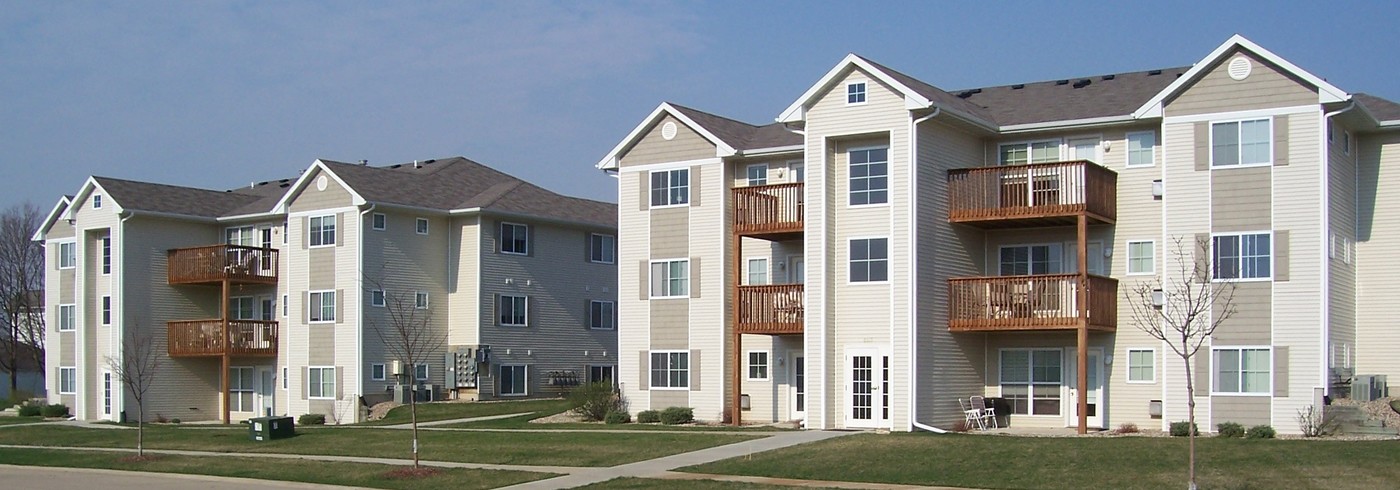 St. Andrews Place II in Cedar Rapids, IA - Building Photo