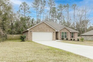1208 -C Whispering Pines Rd in Daphne, AL - Building Photo