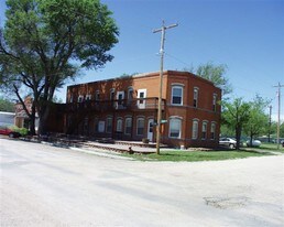 101 Sioux Ave Apartments