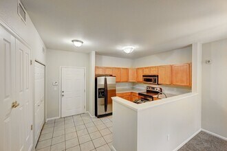 18801 E Water Dr in Aurora, CO - Building Photo - Building Photo
