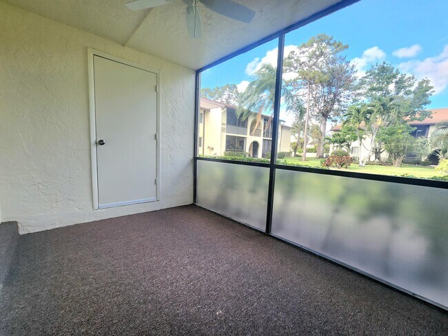 3560 Lazy Pine Way in Greenacres, FL - Building Photo - Building Photo