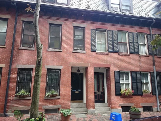 property at 15 Lawrence St