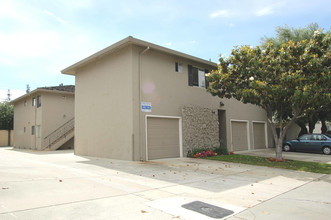 824 Maryann Dr in Santa Clara, CA - Building Photo - Building Photo