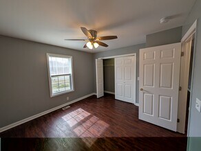 109 Dickerson Ct in Kingston Springs, TN - Building Photo - Building Photo