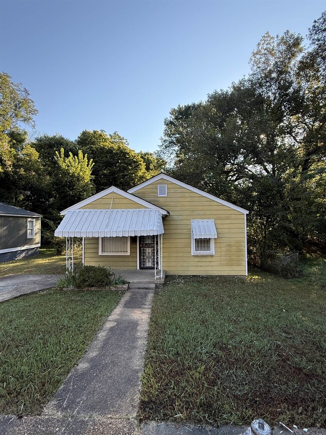 property at 1540 Gabay St