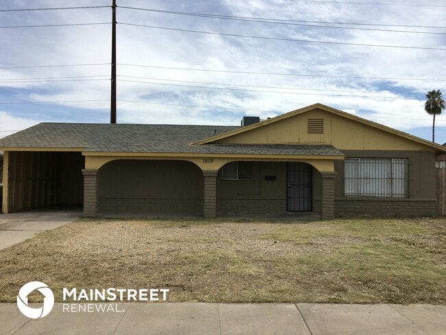 property at 1819 N 47th Dr