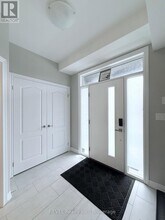 7185 Parsa St in Niagara Falls, ON - Building Photo - Building Photo